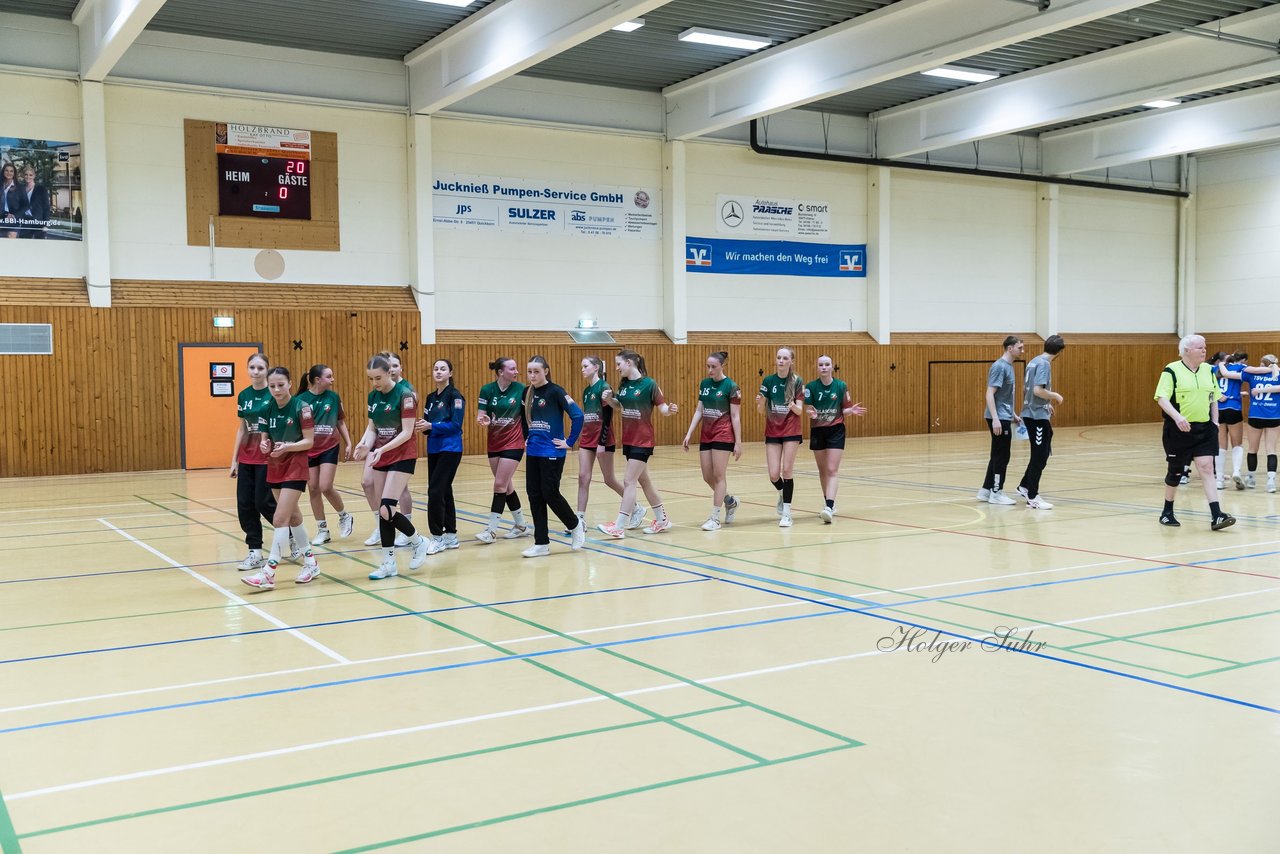 Bild 383 - wCJ TSV Ellerau - HSG Kremperheide/Muensterdorf : Ergebnis: 22:20